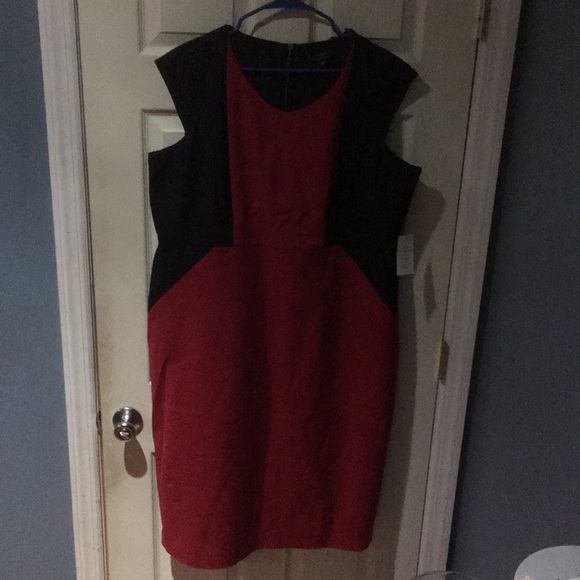 Eloquii Dresses & Skirts - Super Chic red and black office dress